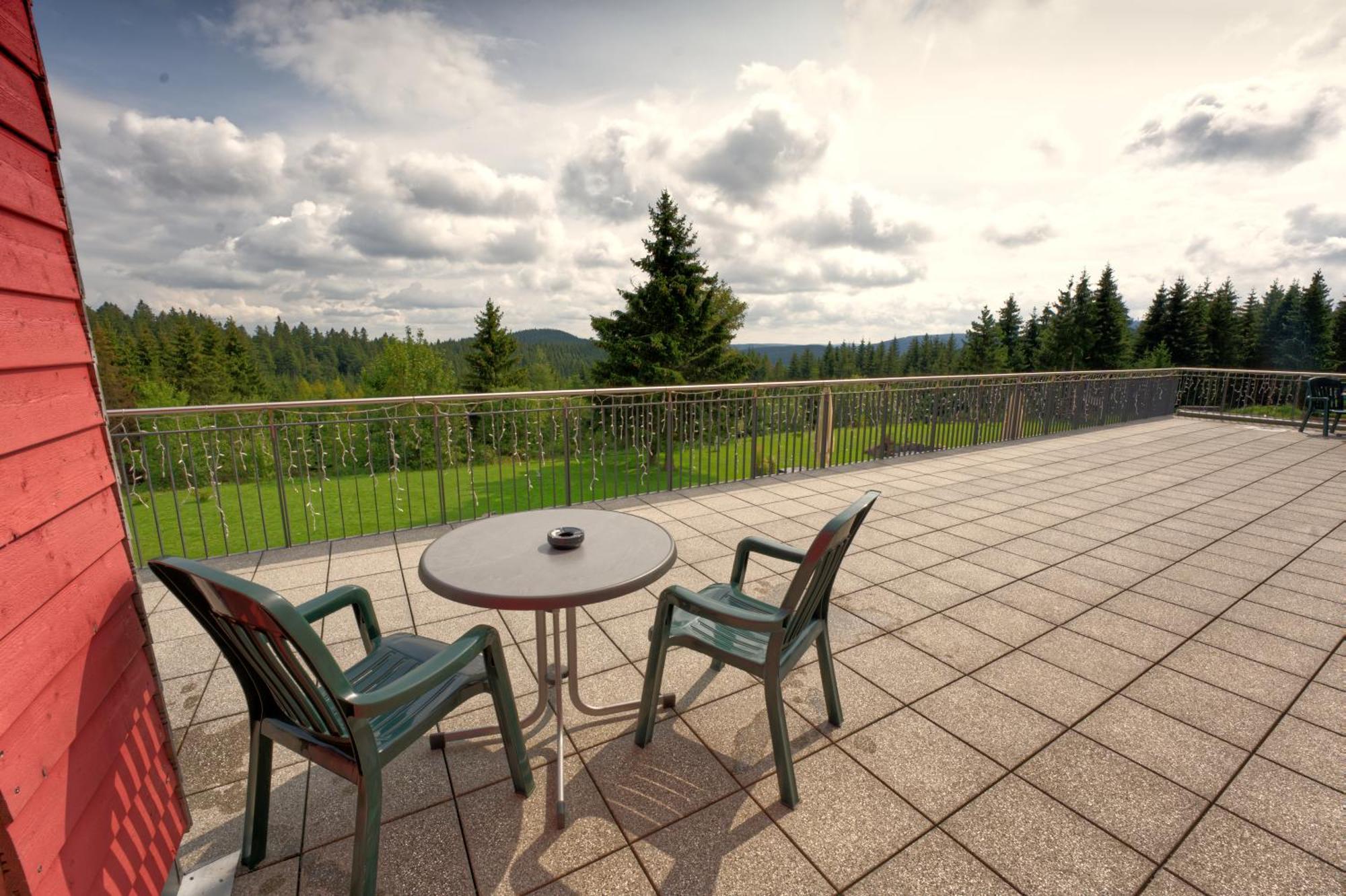 Hotel&Pension Traumblick Oberhof  Exterior foto
