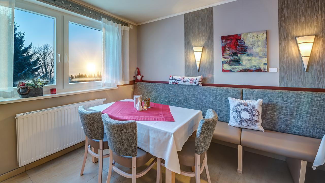 Hotel&Pension Traumblick Oberhof  Exterior foto